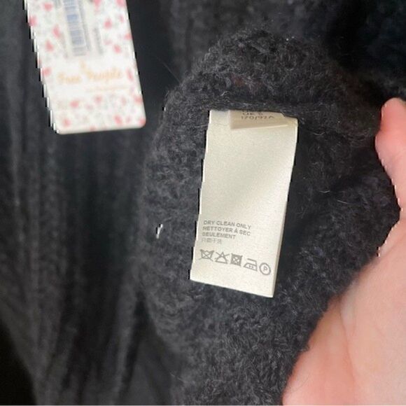 NWT Free People Moon Beam Alpaca Blend Sweater Black Small - Picture 12 of 13